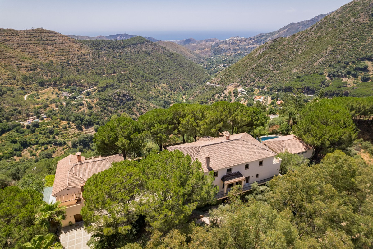 House (Detached Villa) in Ojén, Málaga