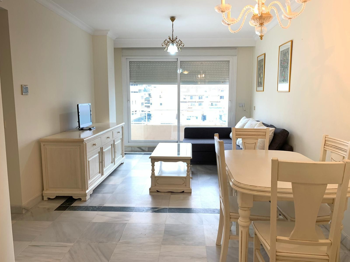 Apartment (Middle Floor Apartment) in Marbella, Málaga